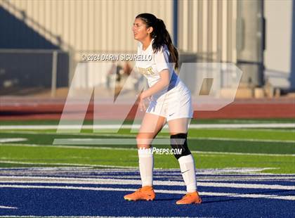 Thumbnail 2 in Gilbert vs. Tempe (Coyote Classic Tournament) photogallery.