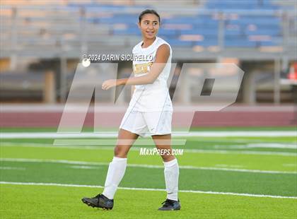 Thumbnail 1 in Gilbert vs. Tempe (Coyote Classic Tournament) photogallery.