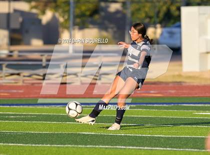 Thumbnail 1 in Gilbert vs. Tempe (Coyote Classic Tournament) photogallery.
