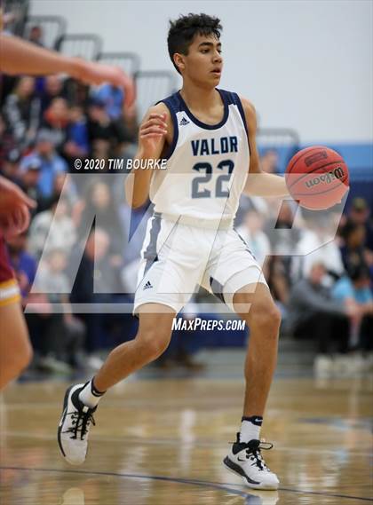 Thumbnail 1 in Valor Christian vs. Rocky Mountain (CHSAA 5A Round 2 Playoff) photogallery.