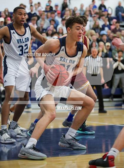 Thumbnail 2 in Valor Christian vs. Rocky Mountain (CHSAA 5A Round 2 Playoff) photogallery.