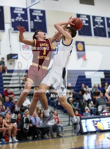 Thumbnail 2 in Valor Christian vs. Rocky Mountain (CHSAA 5A Round 2 Playoff) photogallery.