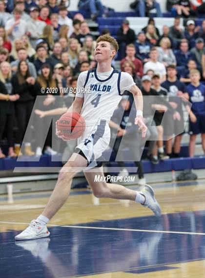 Thumbnail 2 in Valor Christian vs. Rocky Mountain (CHSAA 5A Round 2 Playoff) photogallery.