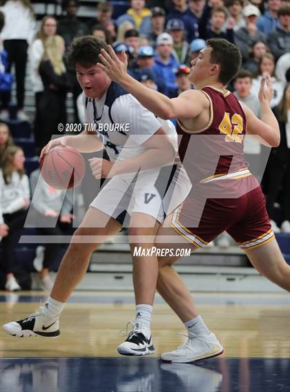 Thumbnail 2 in Valor Christian vs. Rocky Mountain (CHSAA 5A Round 2 Playoff) photogallery.