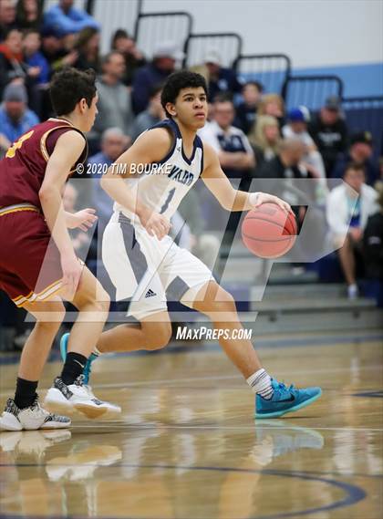 Thumbnail 3 in Valor Christian vs. Rocky Mountain (CHSAA 5A Round 2 Playoff) photogallery.