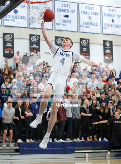 Thumbnail 2 in Valor Christian vs. Rocky Mountain (CHSAA 5A Round 2 Playoff) photogallery.