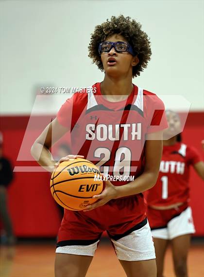Thumbnail 3 in South Mecklenburg @ Charlotte Catholic photogallery.