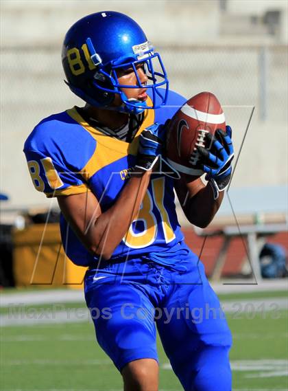 Thumbnail 2 in Crenshaw vs Loyola (Mission Viejo Classic) photogallery.