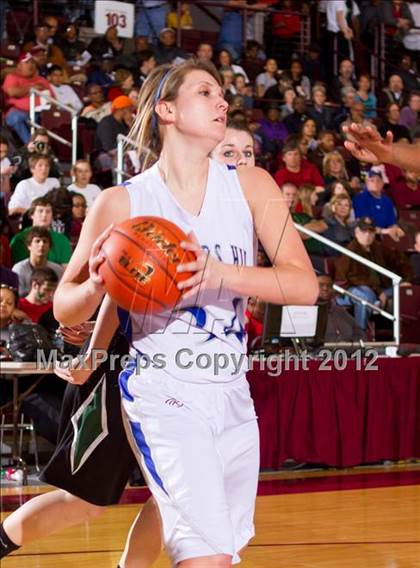 Thumbnail 2 in Barbers Hill vs Clear Falls (UIL 4A Region 3 Semifinal) photogallery.