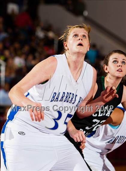 Thumbnail 3 in Barbers Hill vs Clear Falls (UIL 4A Region 3 Semifinal) photogallery.