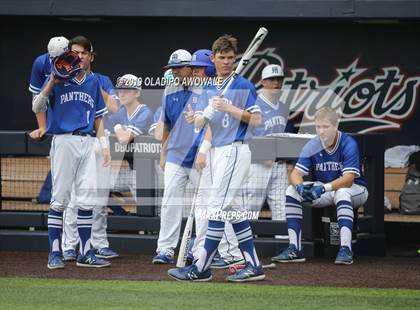 Thumbnail 2 in Corsicana vs. Midlothian (UIL 5A Regional Final) photogallery.