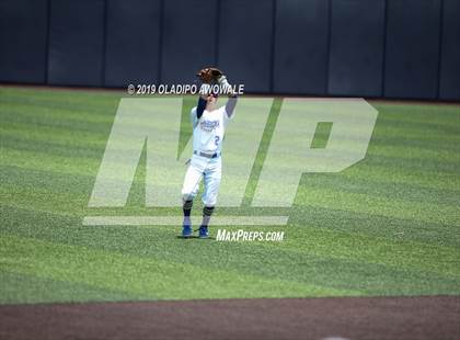 Thumbnail 3 in Corsicana vs. Midlothian (UIL 5A Regional Final) photogallery.