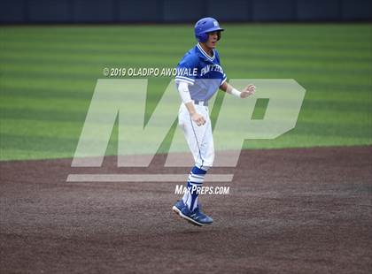 Thumbnail 3 in Corsicana vs. Midlothian (UIL 5A Regional Final) photogallery.