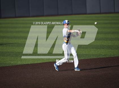 Thumbnail 3 in Corsicana vs. Midlothian (UIL 5A Regional Final) photogallery.
