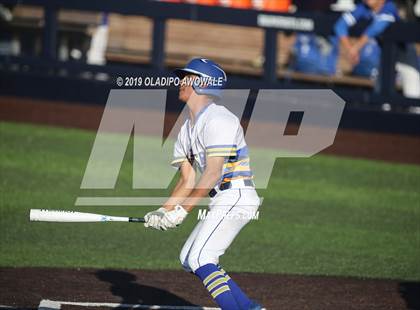 Thumbnail 2 in Corsicana vs. Midlothian (UIL 5A Regional Final) photogallery.