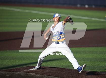 Thumbnail 2 in Corsicana vs. Midlothian (UIL 5A Regional Final) photogallery.