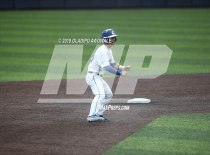 Thumbnail 1 in Corsicana vs. Midlothian (UIL 5A Regional Final) photogallery.