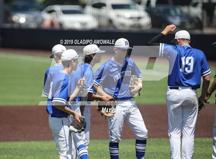 Thumbnail 1 in Corsicana vs. Midlothian (UIL 5A Regional Final) photogallery.