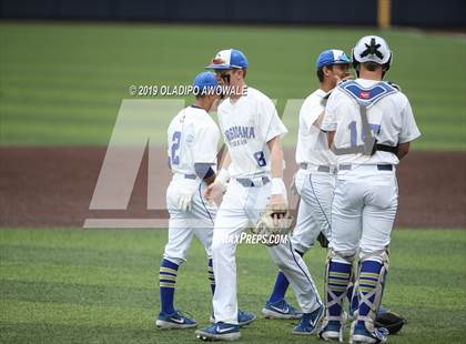 Thumbnail 1 in Corsicana vs. Midlothian (UIL 5A Regional Final) photogallery.