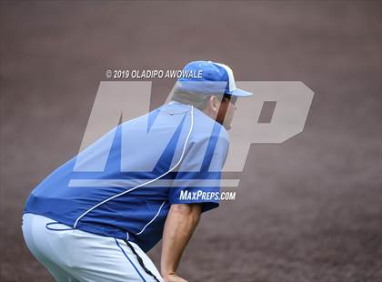 Thumbnail 3 in Corsicana vs. Midlothian (UIL 5A Regional Final) photogallery.