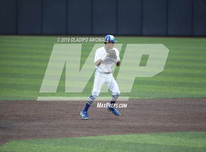 Thumbnail 2 in Corsicana vs. Midlothian (UIL 5A Regional Final) photogallery.