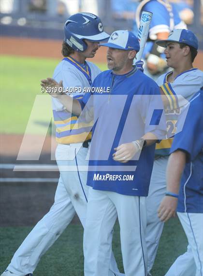 Thumbnail 3 in Corsicana vs. Midlothian (UIL 5A Regional Final) photogallery.