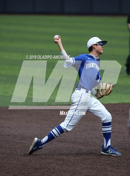 Thumbnail 3 in Corsicana vs. Midlothian (UIL 5A Regional Final) photogallery.