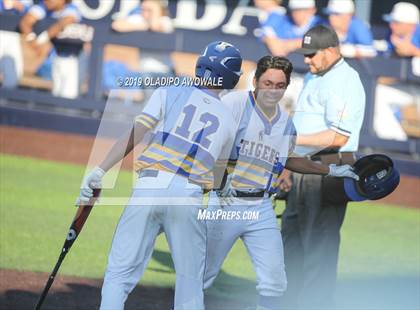 Thumbnail 3 in Corsicana vs. Midlothian (UIL 5A Regional Final) photogallery.