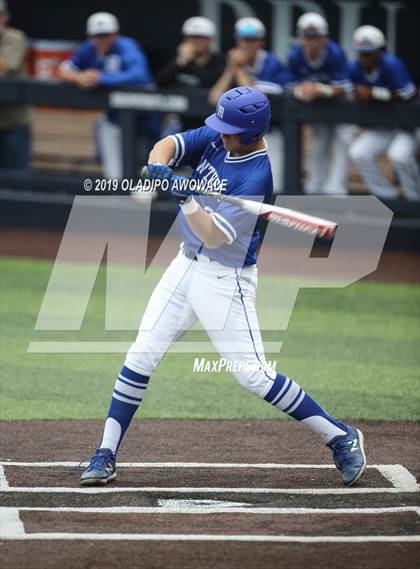 Thumbnail 1 in Corsicana vs. Midlothian (UIL 5A Regional Final) photogallery.