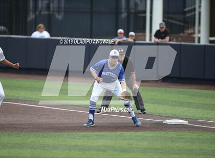 Thumbnail 1 in Corsicana vs. Midlothian (UIL 5A Regional Final) photogallery.