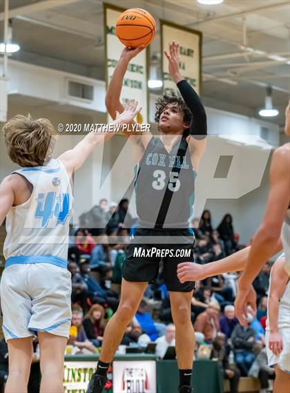 Thumbnail 3 in Cox Mill vs. First Flight (Hoopstate MLK Classic - Kinston) photogallery.