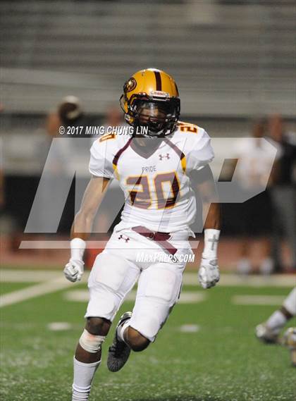 Thumbnail 3 in Chaminade vs. Mountain Pointe (Brothers in Arms Classic) photogallery.