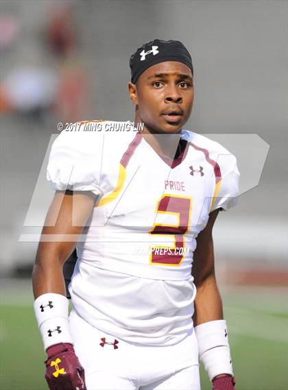Thumbnail 1 in Chaminade vs. Mountain Pointe (Brothers in Arms Classic) photogallery.
