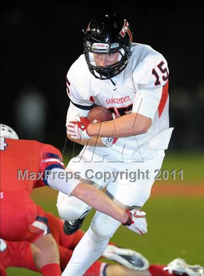 Thumbnail 1 in Tesoro vs. San Clemente (CIF SS Playoffs) photogallery.