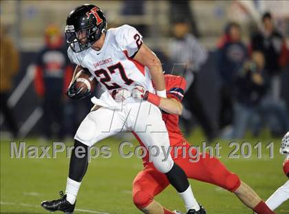 Thumbnail 2 in Tesoro vs. San Clemente (CIF SS Playoffs) photogallery.
