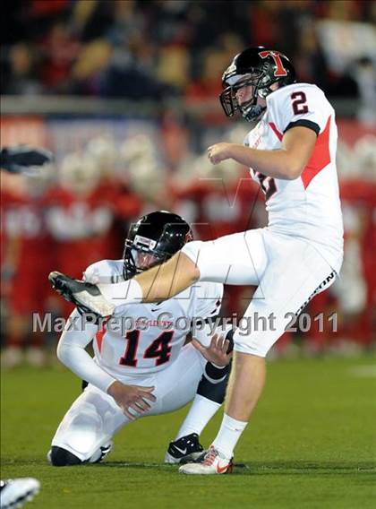 Thumbnail 3 in Tesoro vs. San Clemente (CIF SS Playoffs) photogallery.