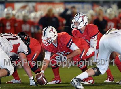 Thumbnail 1 in Tesoro vs. San Clemente (CIF SS Playoffs) photogallery.