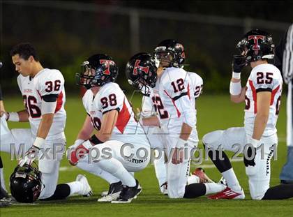 Thumbnail 2 in Tesoro vs. San Clemente (CIF SS Playoffs) photogallery.