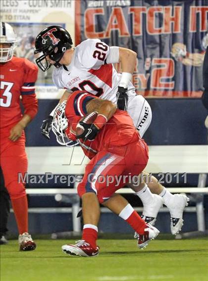 Thumbnail 3 in Tesoro vs. San Clemente (CIF SS Playoffs) photogallery.
