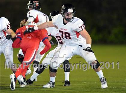 Thumbnail 3 in Tesoro vs. San Clemente (CIF SS Playoffs) photogallery.