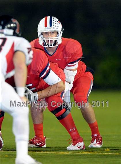Thumbnail 1 in Tesoro vs. San Clemente (CIF SS Playoffs) photogallery.