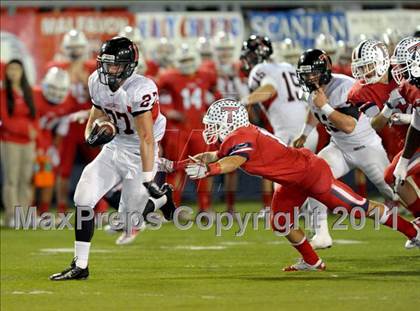 Thumbnail 2 in Tesoro vs. San Clemente (CIF SS Playoffs) photogallery.