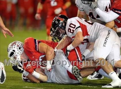 Thumbnail 3 in Tesoro vs. San Clemente (CIF SS Playoffs) photogallery.
