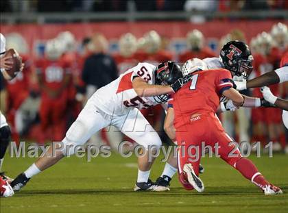 Thumbnail 3 in Tesoro vs. San Clemente (CIF SS Playoffs) photogallery.