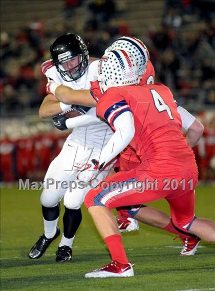 Thumbnail 1 in Tesoro vs. San Clemente (CIF SS Playoffs) photogallery.