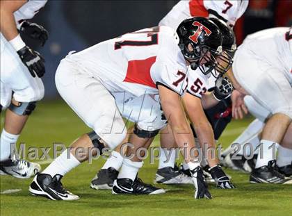 Thumbnail 1 in Tesoro vs. San Clemente (CIF SS Playoffs) photogallery.