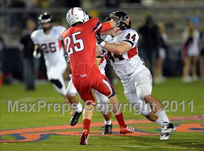 Thumbnail 1 in Tesoro vs. San Clemente (CIF SS Playoffs) photogallery.