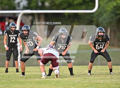 Thumbnail 1 in Perryville @ Bigelow photogallery.
