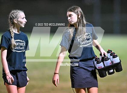 Thumbnail 1 in Perryville @ Bigelow photogallery.