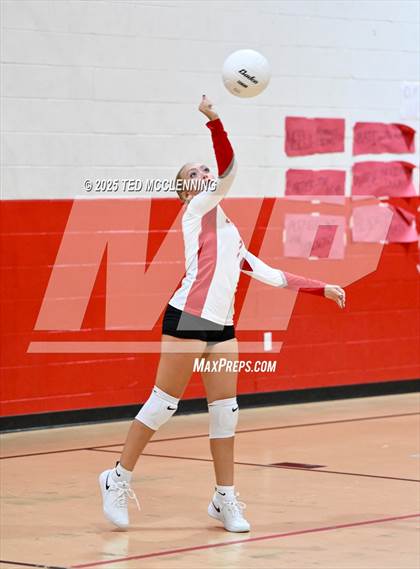 Thumbnail 2 in Perryville @ Dardanelle photogallery.